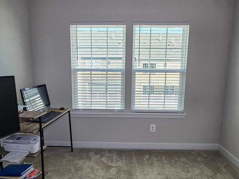 5426 Greenpoint Ln — Photo 35