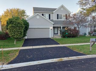 5535 Alexandria Dr, Lake In The Hills, IL 60156