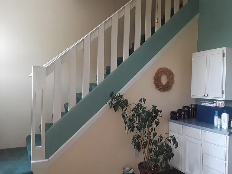 Kitchen to stairway