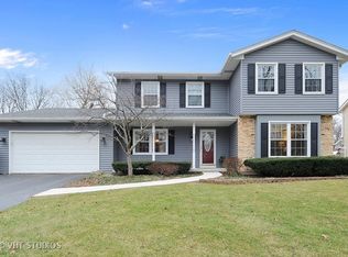 852 Mount Vernon Ct, Naperville, IL 60563
