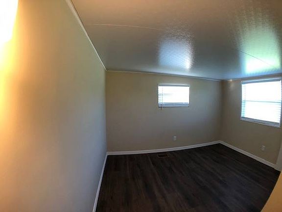 4th image of 25638 Lilac Ct