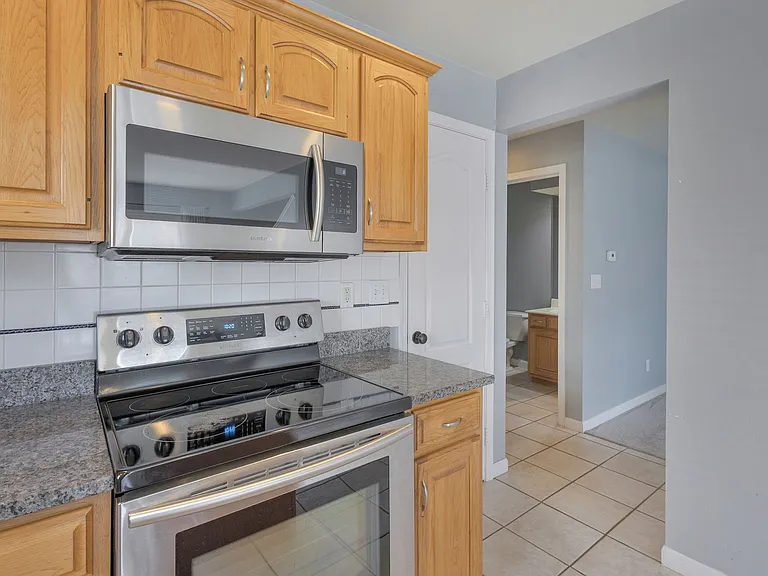 3907 Balmoral Dr — Photo 13