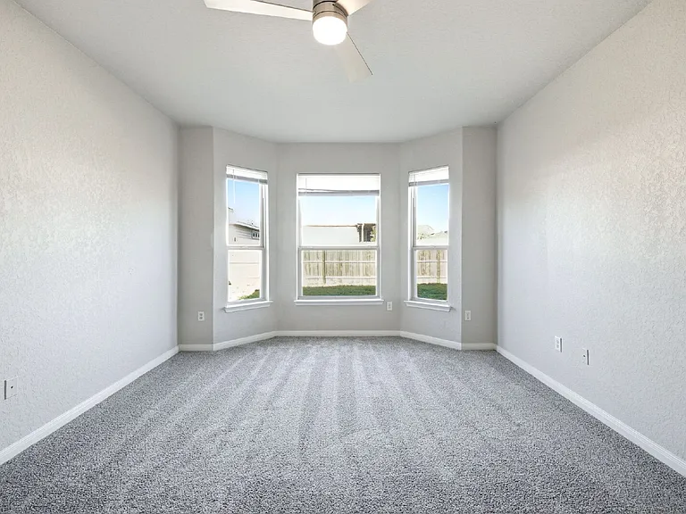 5950 Larkspur Valley — Photo 19