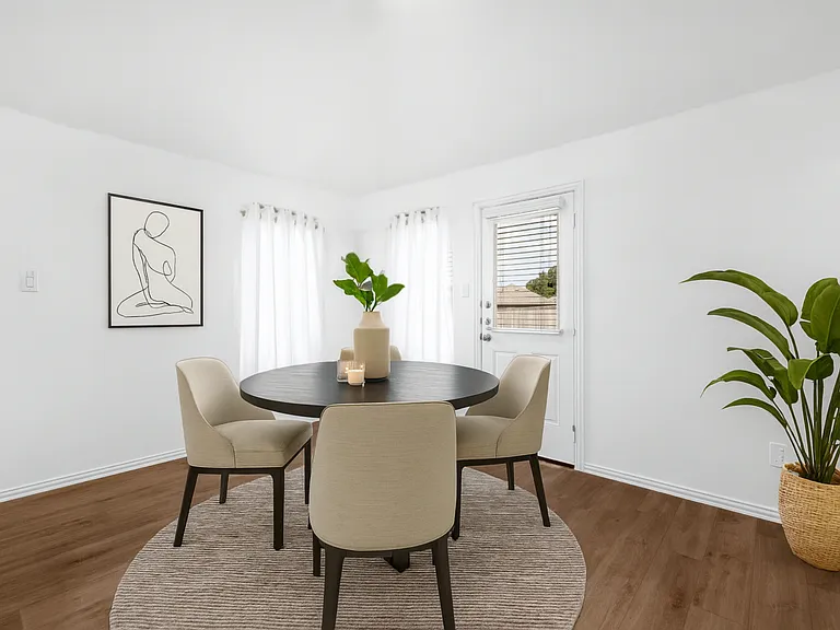 113 Brookline Dr — Photo 5