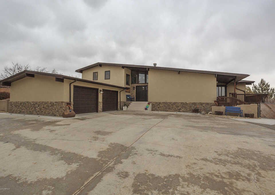 1st image of 5706 Woodland Ct