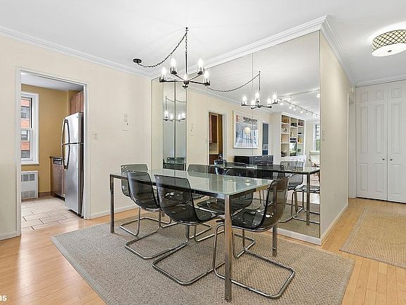 3rd image of 444 E 75th St APT 4D