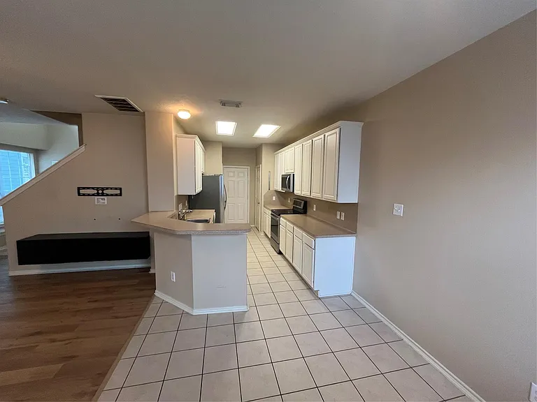 8917 Elm Drake Ln — Photo 5