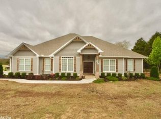 223 Covey Cv, Beebe, AR 72012