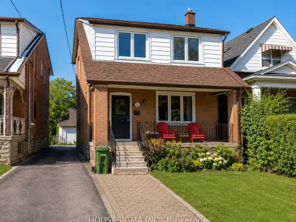 516 Lauder Ave W, Toronto, ON M6E 3J4