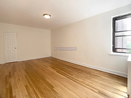 Rented by Sovereign Associates | media 5