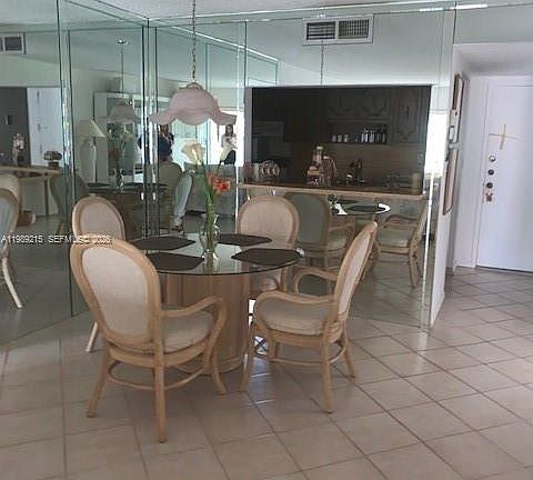 5th image of 303 Racquet Club Rd APT 206