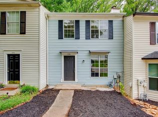 1096 Huntington Trce SE, Smyrna, GA 30082
