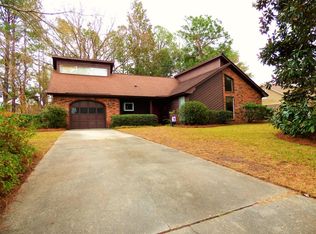 207 Canaberry Cir, Summerville, SC 29483
