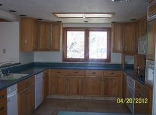 5950 Katrina St, Farmington, NM 87402