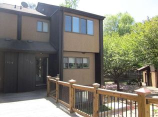 2137 Old Landing Way, Woodbridge, VA 22191