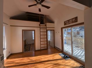 233 Valley St APT 4, Portland, ME 04102