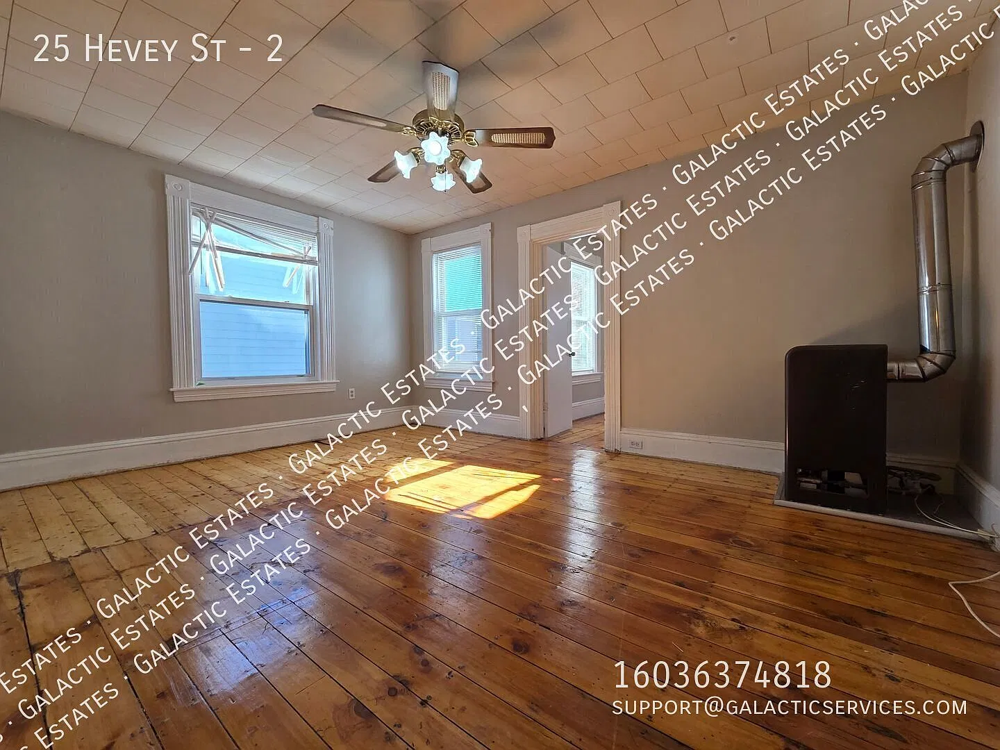 2nd floor dead end street 2 bed 1 bath apartment next to park — Photo 2