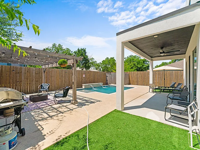 1526 Life Ave — Photo 44
