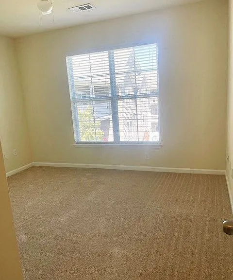 Clairmont at Hillandale — Photo 110