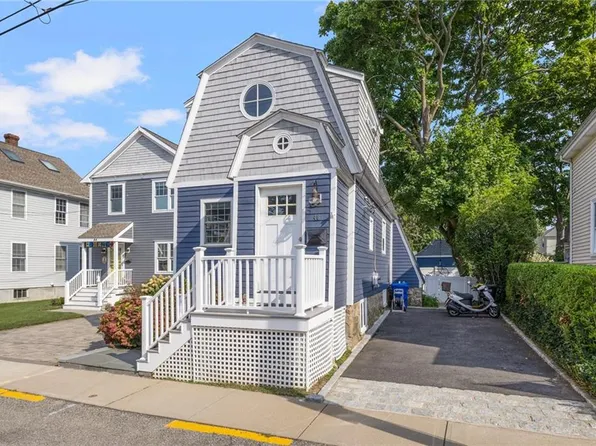 46 Weaver Ave, Newport, RI 02840