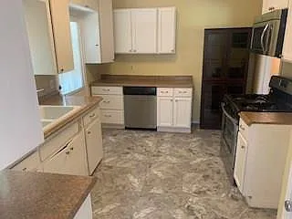 4501 Finley Dr — Photo 10