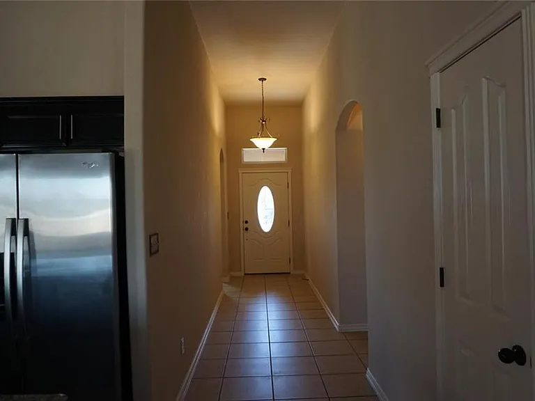5828 Megan St — Photo 2