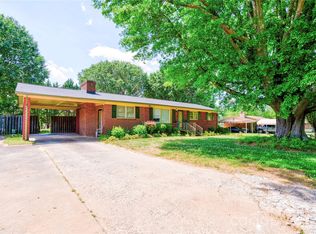 1202 Ridgemont Ave, Shelby, NC 28150