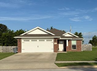 2010 Mia Faith Pl, Joplin, MO 64804