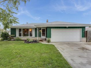 4135 Saint Clair St, Racine, WI 53402