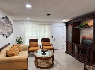 7161 Emily Dr, Fort Myers, FL 33908