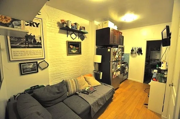 Rented by REAL New York | media 11