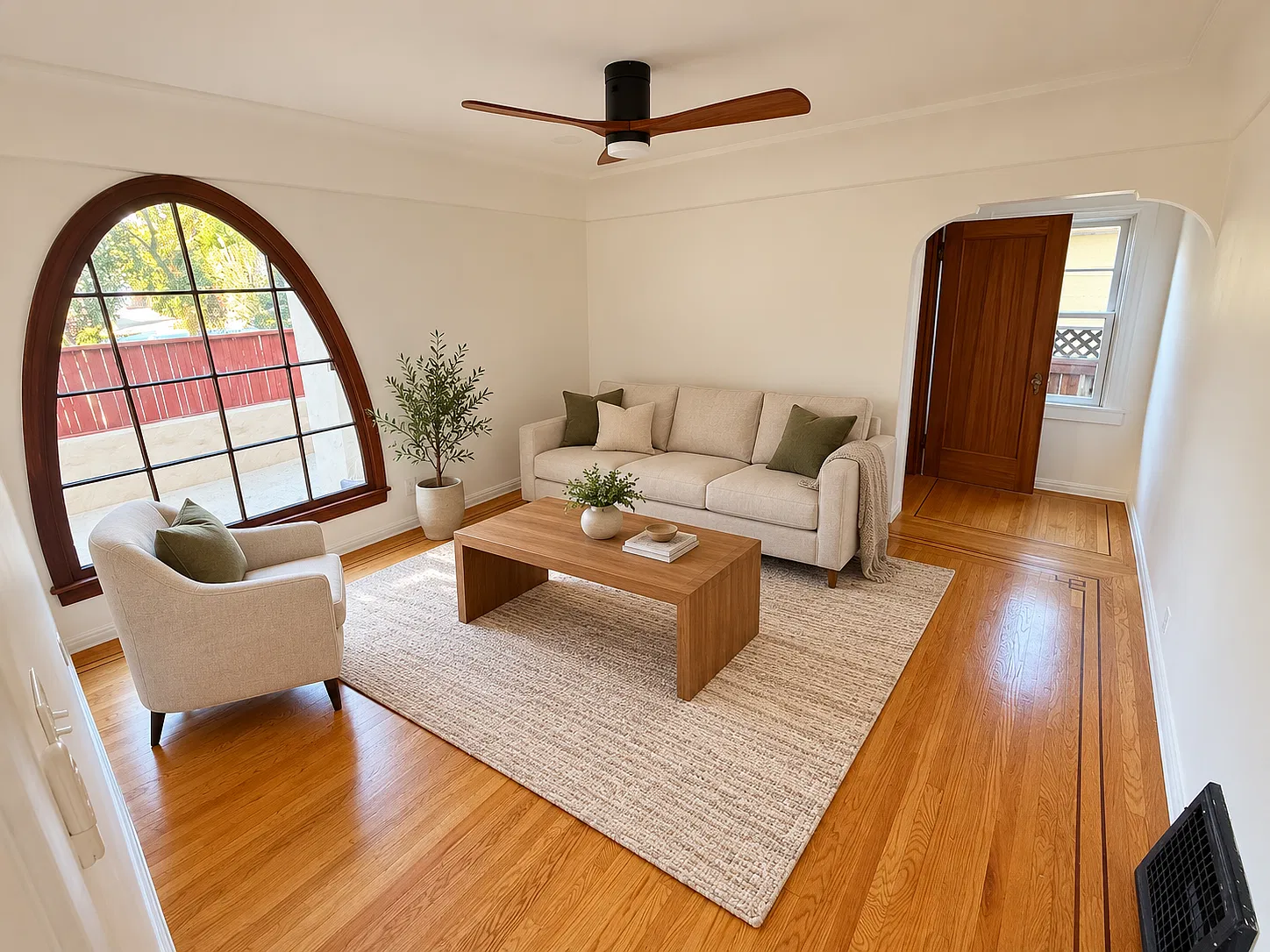 4 bed, 1425 sqft, $3,400 — Photo 3