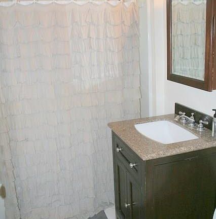 5th image of 366 Yale Ave #2