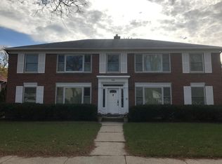 9215 W North Ave APT 3, Wauwatosa, WI 53226