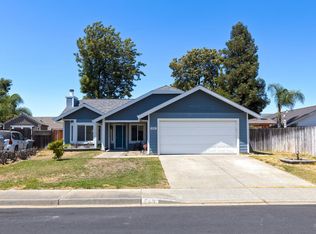 406 April Ct, Vacaville, CA