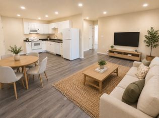 3030 Post Rd APT 16, Stevens Pt, WI 54481
