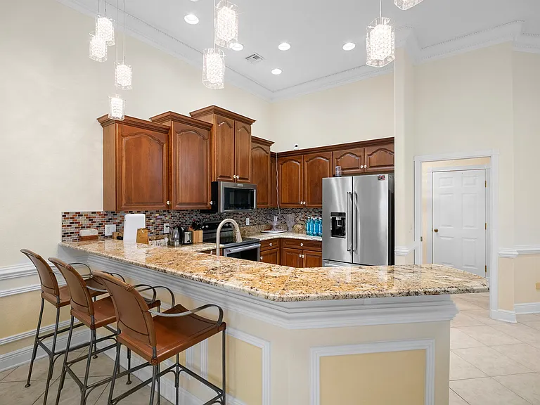 5024 SW 8th Pl — Photo 19