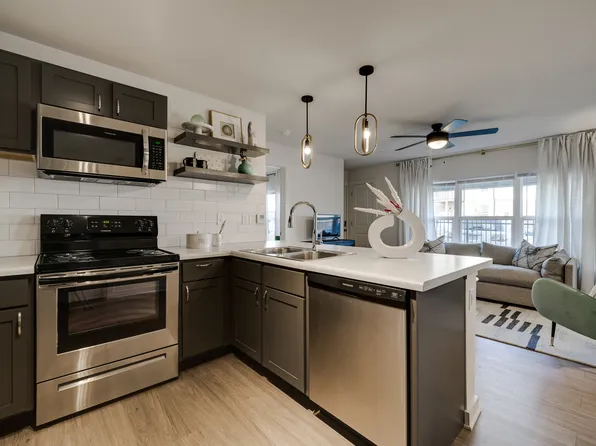 Brentwood Apartments