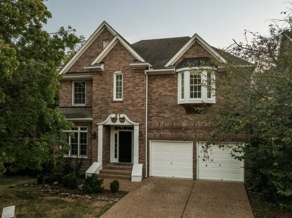 1109 Black Cherry Ct, Nashville, TN 37215