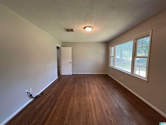 5th image of 239 Lake Drive Cir NE