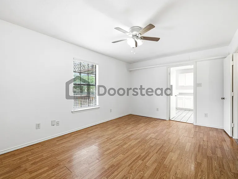 3400 Wayside Ave — Photo 28