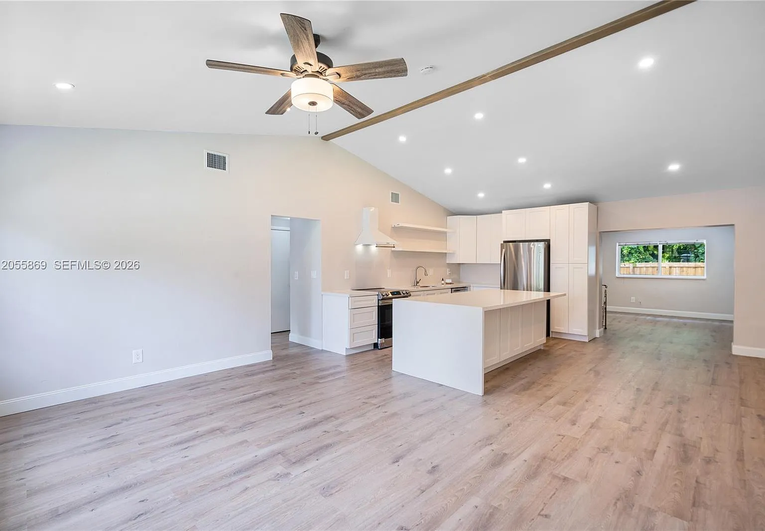 Suniland Terrace — Photo 4