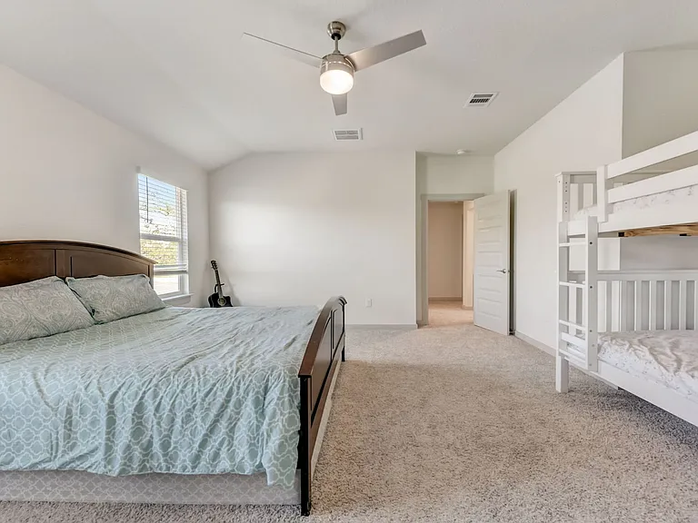 109 Cupreata Ln — Photo 26