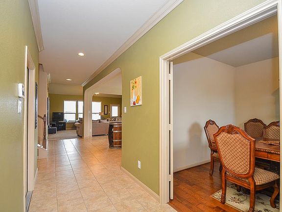 4th image of 2602 Ash Haven Ln