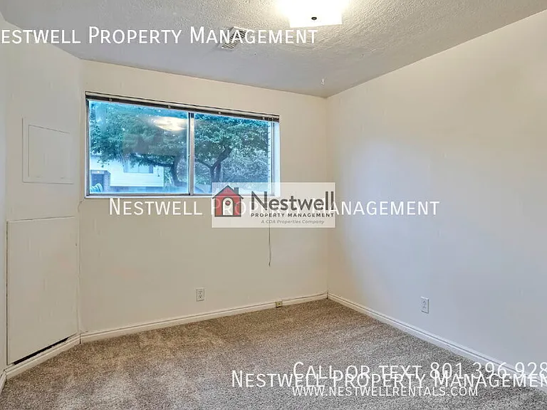 815 E Dusty Rock Pl — Photo 19