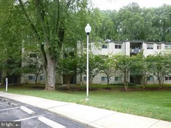 5200 Crossfield Ct #132, Rockville, MD 20852