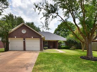 1920 Fir Tree Dr, League City, TX 77573