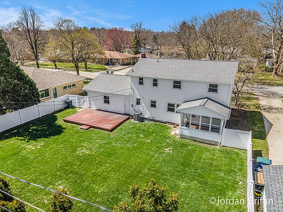 2nd image of 60 Westmont Dr NW