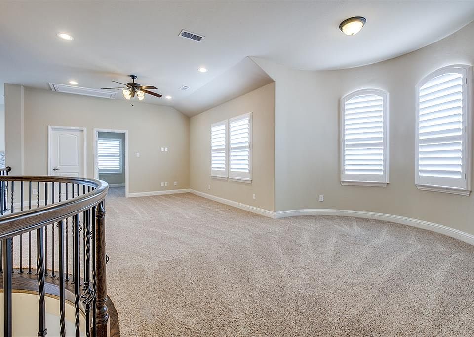 1st image of 13172 Bigelow Ln