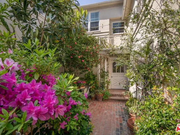 405 1/2 Shirley Pl, Beverly Hills, CA 90212